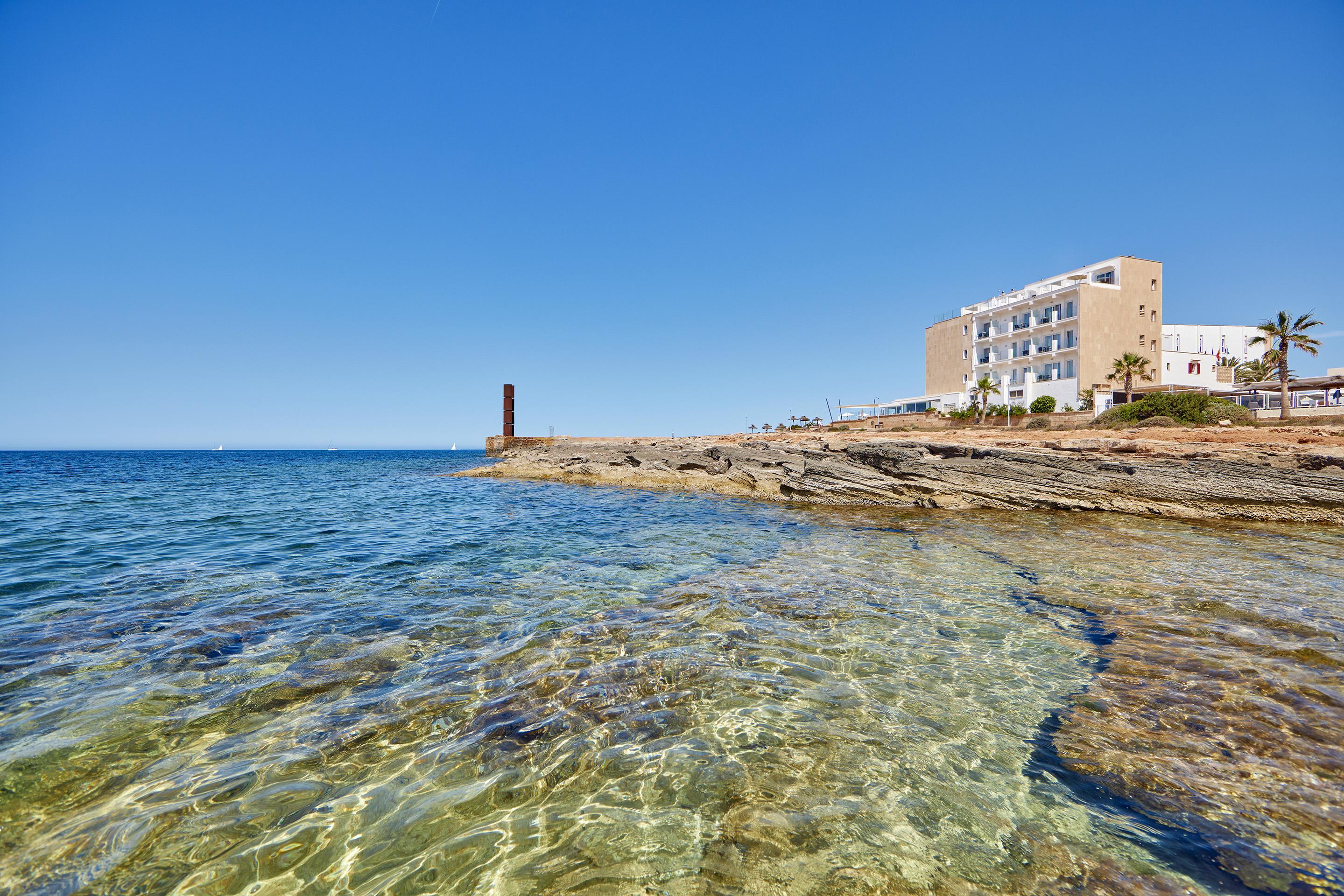 Universal Hotel Cabo Blanco - Adults Only Colonia de Sant Jordi Kültér fotó