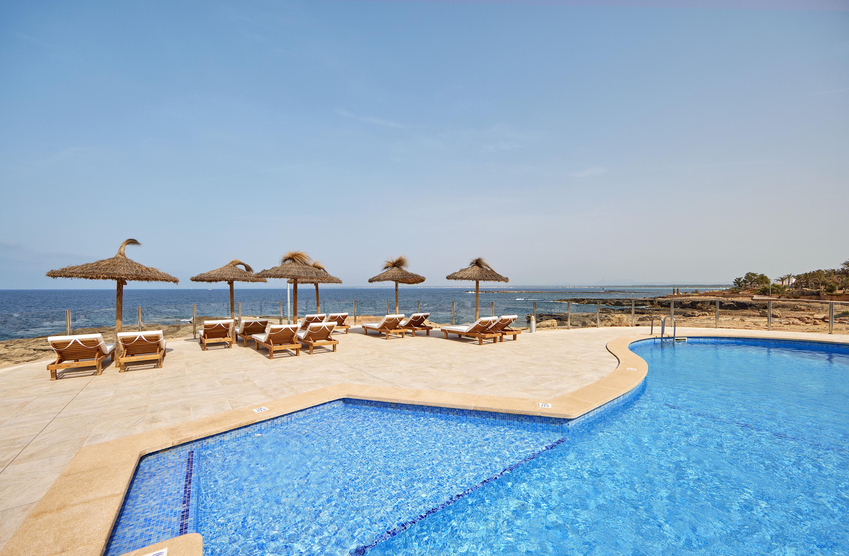 Universal Hotel Cabo Blanco - Adults Only Colonia de Sant Jordi Kültér fotó