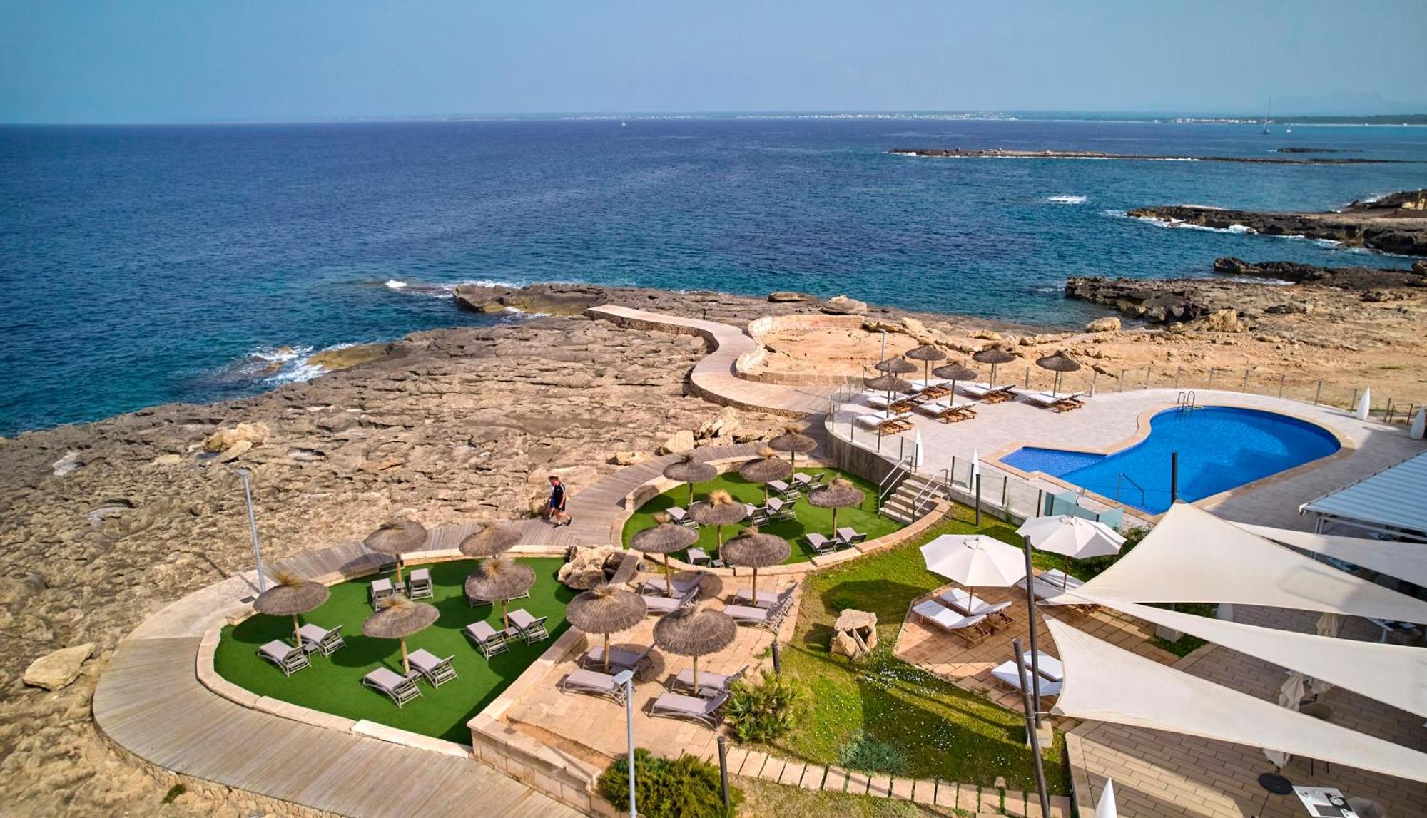 Universal Hotel Cabo Blanco - Adults Only Colonia de Sant Jordi Kültér fotó
